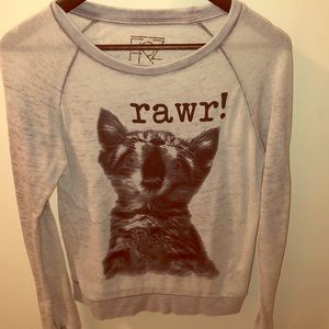 Kitten Graphic Long Sleeve